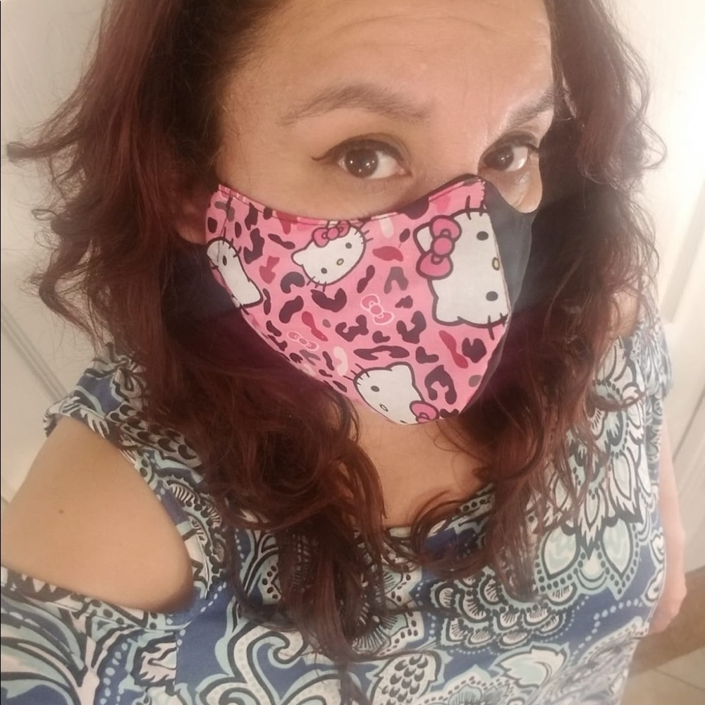 HELLO KITTY FACE MASK WASHABLE